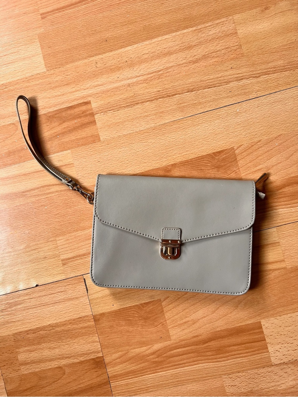 Danier Structured Wristlet Clutch Leather Bag in Dove Gray with Gold Hardware